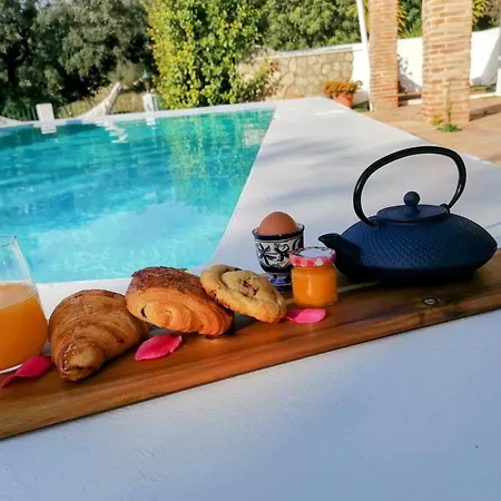 La Quinta Casa Com Piscina Privada Nyaraló *