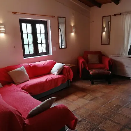 La Quinta Casa Com Piscina Privada Nyaraló