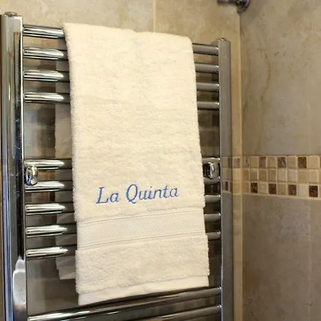 La Quinta Casa Com Piscina Privada לואה